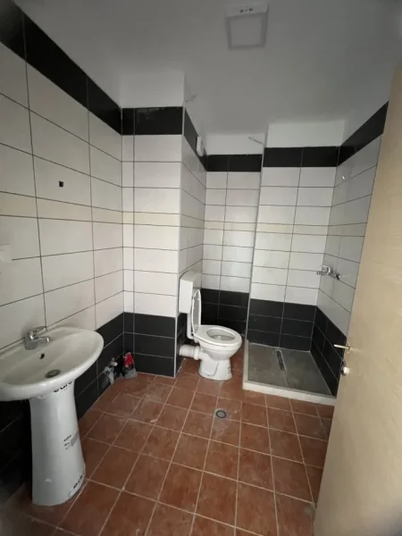 Durres, shitet garsonier Kati 8, 37 m² 45.000 €