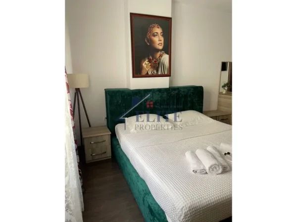 Tirane, jepet me qera apartament 2+1+Ballkon Kati 3, 120 m² 600 € (Astir)