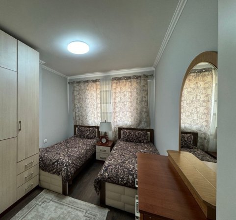 Tirane, shitet apartament 2+1+Aneks+Ballkon Kati 4, 114 m² 295.000 € (selvia)