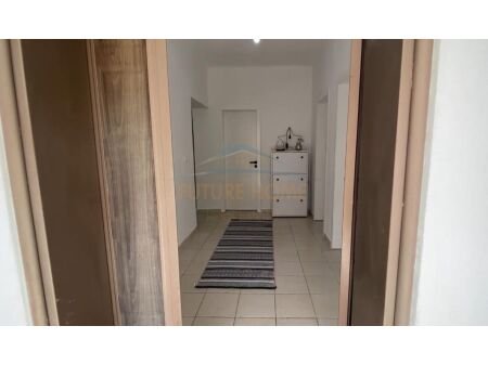 Tirane, jepet me qera shtepi 2+1 Kati 0, 90 m² 600 € (Rruga Naum Veqilharxhi, Varri i Bamit, Tirane AREA46168)