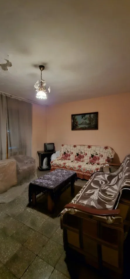 Tirane, shitet apartament 2+1 Kati 4, 70 m² 85.000 € (Rruga Kongresi I Manastirit)