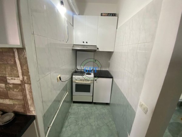 Durres, jepet me qera apartament 1+1 Kati 3, 75 m² 250 € (Plazh Hekurudha)