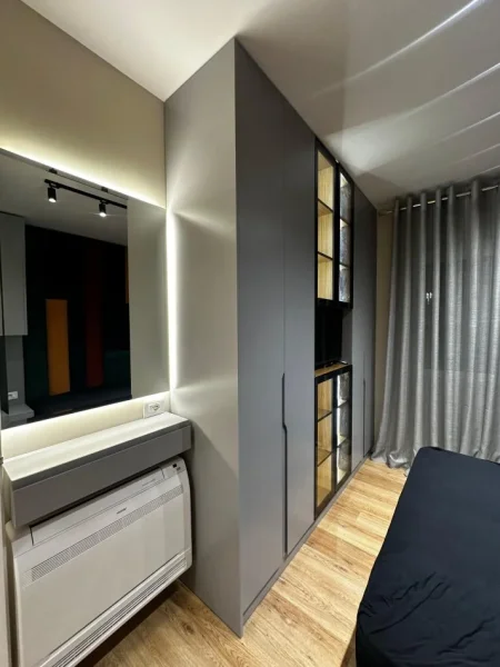 Tirane, jap me qera apartament 2+1 Kati 1, 105 m² 1.000 € (Rruga Kodra e Diellit)