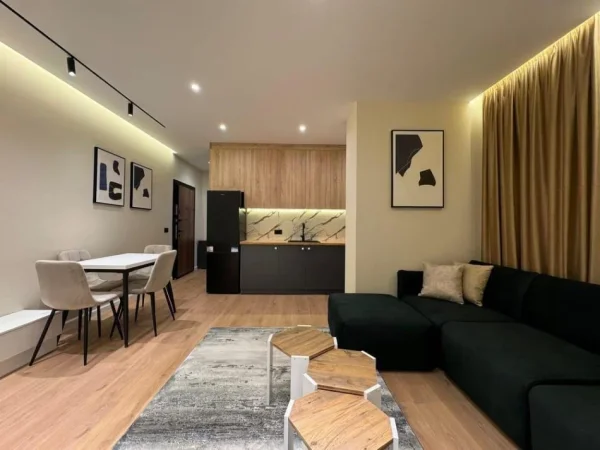 Tirane, shitet apartament 1+1+Ballkon Kati 5, 56 m² 150.000 € (Pazari i Ri)