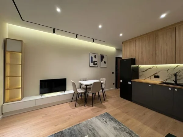 Tirane, shitet apartament 1+1+Ballkon Kati 5, 56 m² 150.000 € (Pazari i Ri)