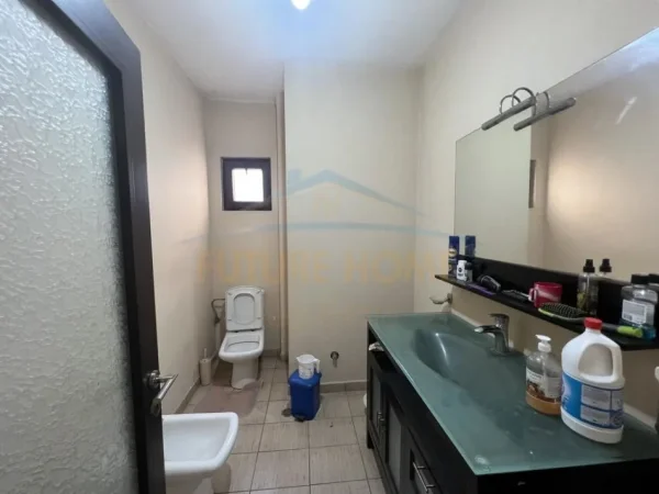 Korce, shitet Vile 3 Katshe Kati 0, 126 m² 230.000 € (Lagjia 5, Korçë)