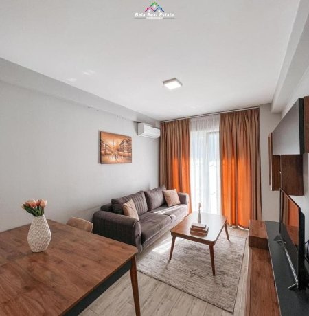Tirane, jepet me qera apartament 1+1+Ballkon Kati 5, 70 m² 600 € (5 maj)