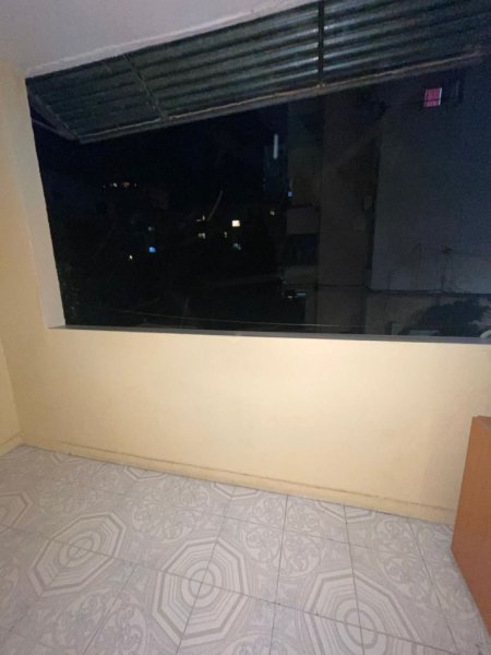 Tirane, jepet me qera apartament 1+1+Aneks+Ballkon Kati 2, 60 m² 500 € (Sheshi Wilson)