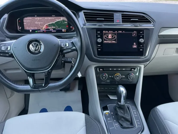 Tirane, shitet SUV | Fuoristrad | Xhip Volkswagen Tiguan 2019, Premium Nafte, automatik