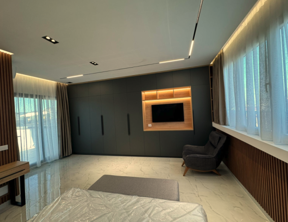 Tirane, jepet me qera apartament+verande | Penthouse 3+1+Aneks+Ballkon Kati 9, 382 m² 2.500 € (Astir)