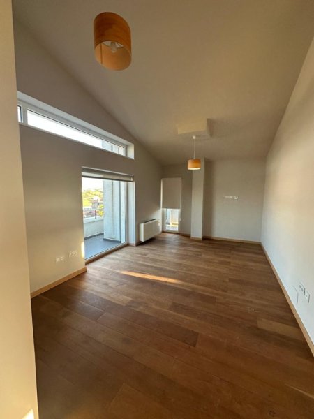 Tirane, jepet me qera Vile 3 Katshe Kati 4, 750 m² 3.900 € (Akacia Hills Residence, TEG)