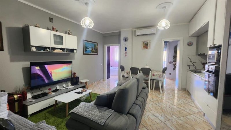 Durres, shitet apartament 2+1 Kati 4, 65 m² 95.000 € (Golem)