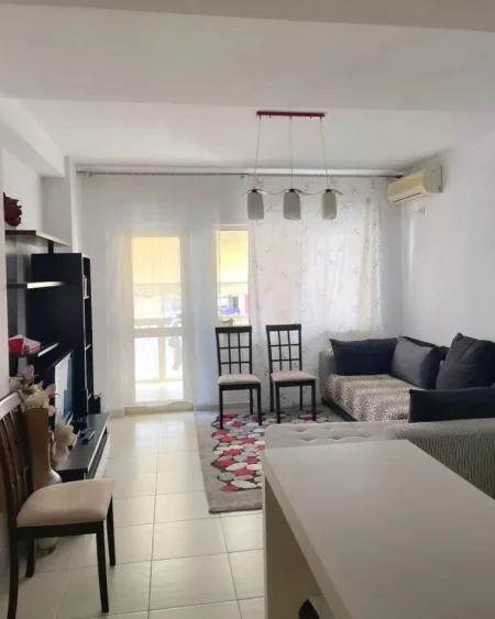 Tirane, shitet apartament , 65 m² 89.000 € 