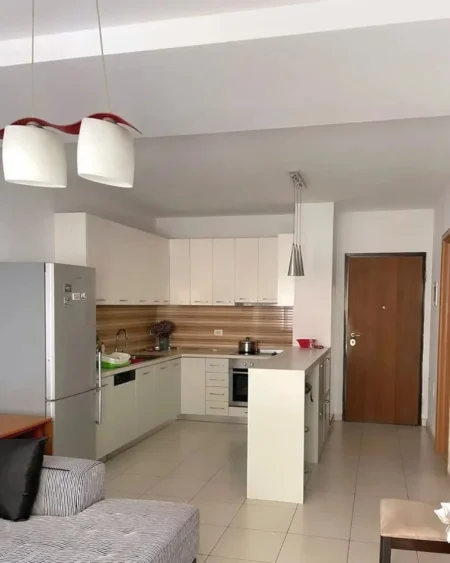 Tirane, shitet apartament , 65 m² 89.000 € 