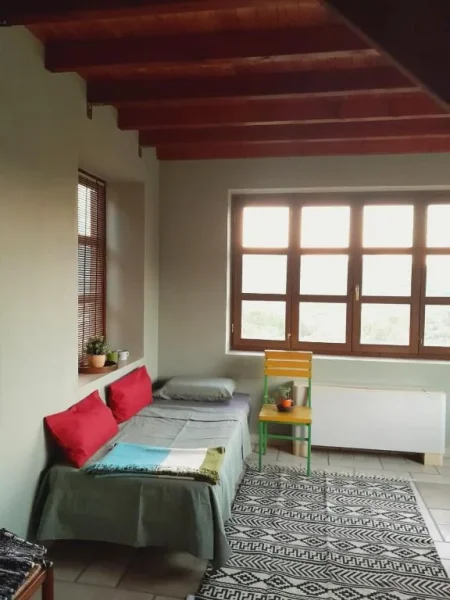 Tirane, jepet me qera Hotel Kati 0, 1.160 m² (segmenti Tirane-Ndroq)