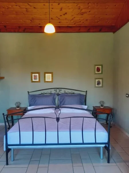 Tirane, shitet hotel Kati 0, 1.160 m² 1.500.000 € (segmenti Tirane-Ndroq)