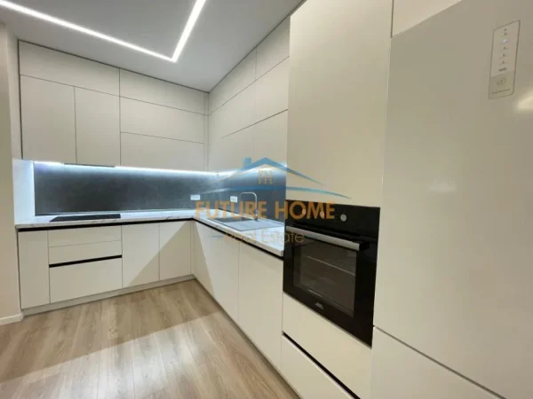 Tirane, shitet apartament 3+1+Ballkon Kati 1, 110 m² 269000€ (Park Life Residence)