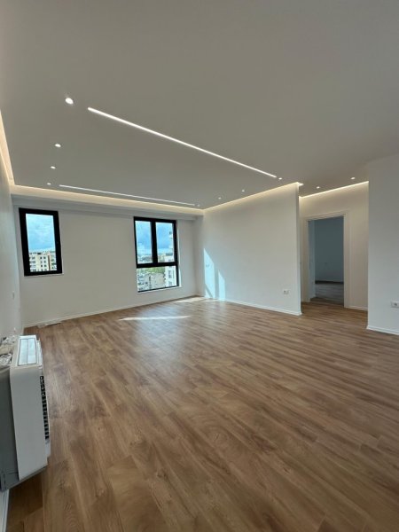 Tirane, shitet apartament 2+1+Aneks+Ballkon Kati 7, 120 m² 350.000 € (Myslym Shyri)