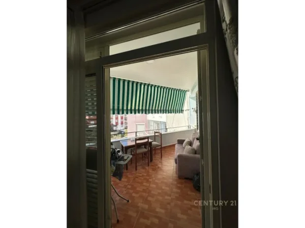 Tirane, shitet apartament 2+1+Ballkon Kati 2, 115 m² 139.000 € 