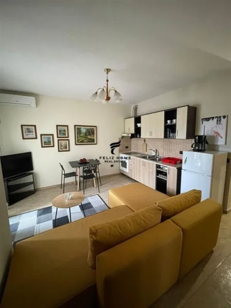 Tirane, jepet me qera apartament 1+1 Kati 5, 74 m² 650 € (MYSLYM SHYRI)