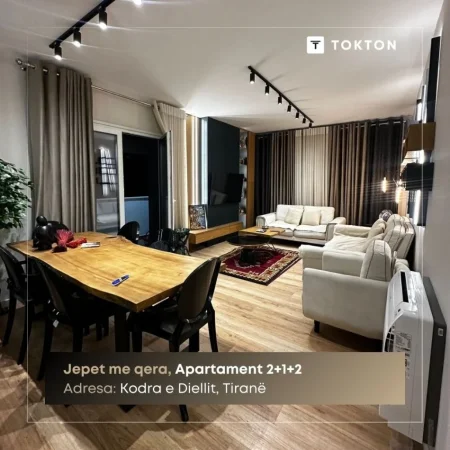 Tirane, jepet me qera apartament 2+1+Ballkon , 100 m² 1.000 €
