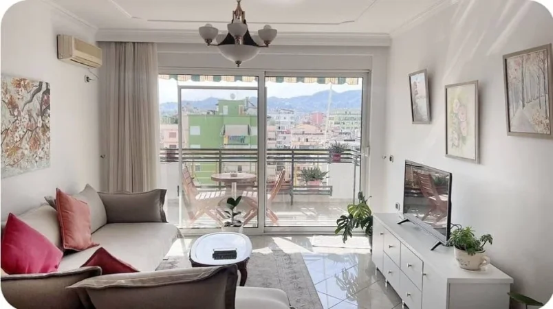 Tirane, jepet me qera apartament 2+1 Kati 11, 1.000 € (Ne Bllok)