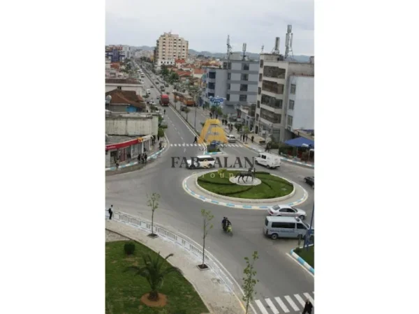 Tirane, shitet apartament 2+1 Kati 5, 86 m² 55.000 € (Kamez, te Ulliri)