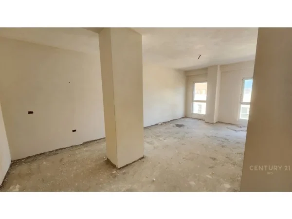 Tirane, shitet apartament 2+1 Kati 7, 103 m² 154.800 € (Rruga Dritan Hoxha, Laprakë)