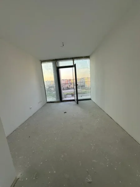 Tirane, shitet apartament 3+1+Ballkon Kati 9, 216 m² 612.000 € (Lake View Residence , Liqeni)