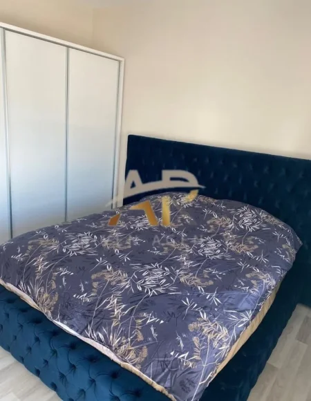 Tirane, jepet me qera shtepi 2+1 Kati 7, 107 m² 550 € (Rruga e Dibres)