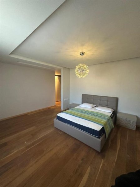 Tirane, jepet me qera Vile 3 Katshe Kati 2, 750 m² 3.900 € (Akacia Hills Residence)