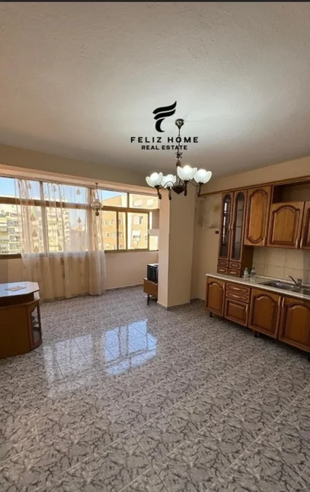 Tirane, jepet me qera apartament 2+1 Kati 6, 70 m² 650 € (21 DHJETORI)