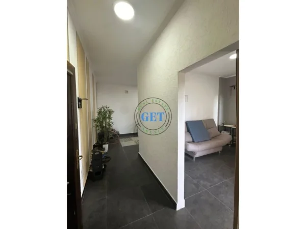Durres, shitet apartament 1+1 Kati 5, 80 m² 85.000 € (Shkëmbi I Kavajës)