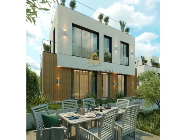 Tirane, shitet Vile 2 Katshe , 341 m² 750.000 € (LIQENI I THATE)