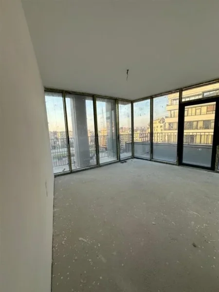 Tirane, shitet apartament 3+1+Ballkon Kati 7, 216 m² 612.000 € (Lake View)