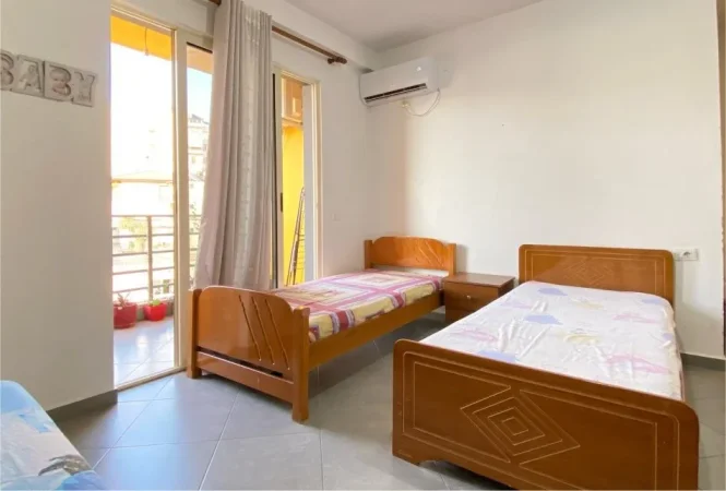Tirane, shitet apartament 2+1+Aneks+Ballkon Kati 4, 122 m² 155.000 € (Rruga Aleksander Konda)