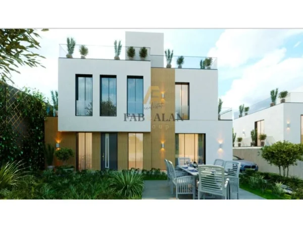 Tirane, shitet Vile 2 Katshe , 290 m² 640.000 € (LIQENI I THATE)