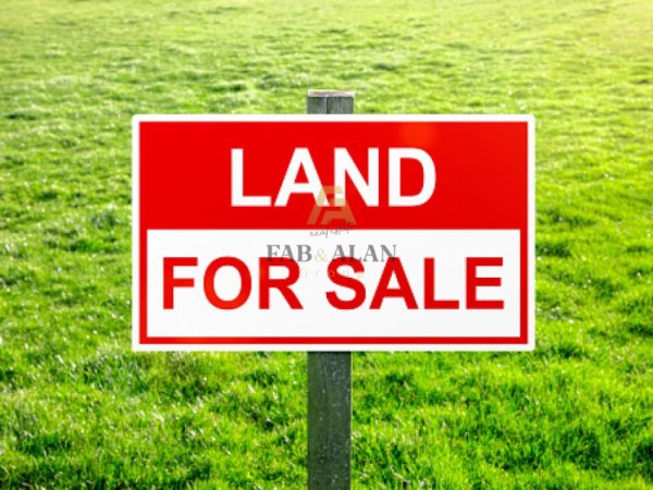 Tirane, shitet toke , 15.000 m² 2.250.000 € (Yzberisht, Fabrika e Qelqit)
