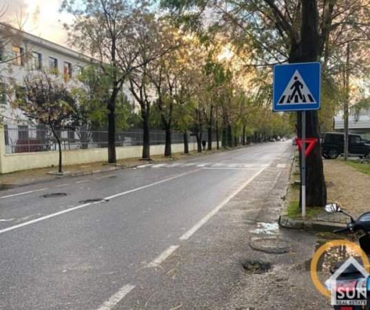 Shkoder, shes truall 300 m² 55.000 Euro (AHMET HAXHIJA, DUDAS)