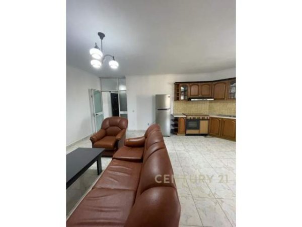 Tirane, jepet me qera apartament 2+1+A+BLK Kati 6, 400 Euro (Dritan Hoxha)