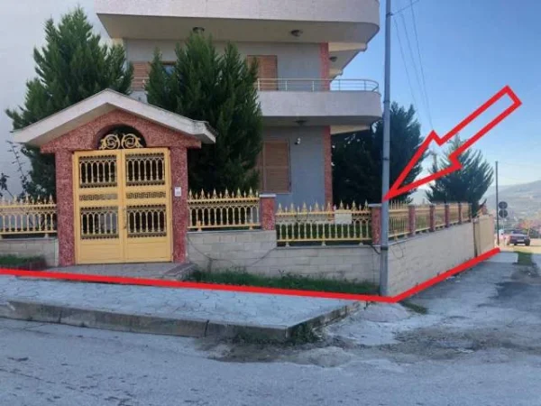 Fier, Patos Shitet Njesi 150 m², Cmimi Fillestar 4.284.000 Leke