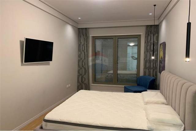 Tirane, shitet apartament 141 m² 357.000 Euro (kompleksi deliorgji)