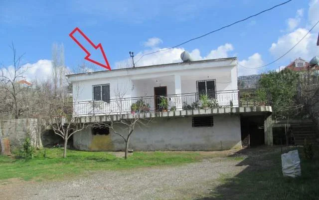 Lac, Shitet Truall dhe Ndertese, Cmimi Fillestar 2,380,800 Leke (Lagjia nr.5)