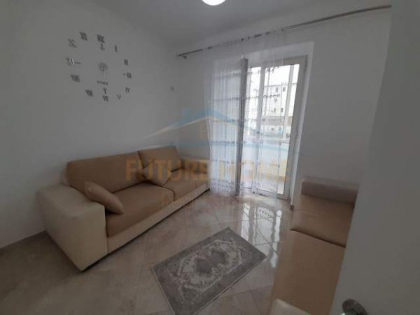 Durres, ofert apartament 1+1+A+BLK Kati 3, 70 m² 200 Euro (Sigurimet Shoqerore, Durres)