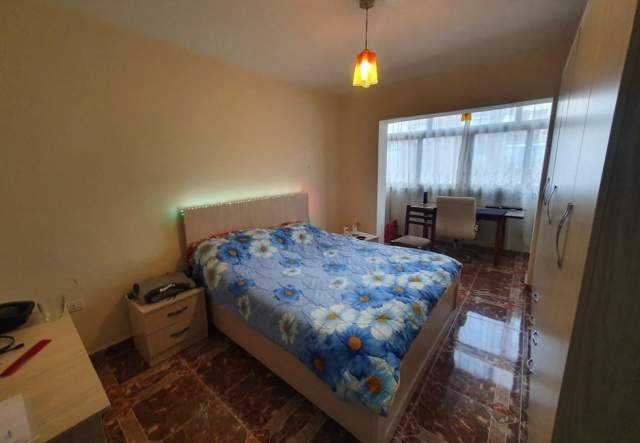 Tirane, jepet me qera apartament 3+1 Kati 4, 110 m² 40.000 Leke (Kongresi Manastirit)