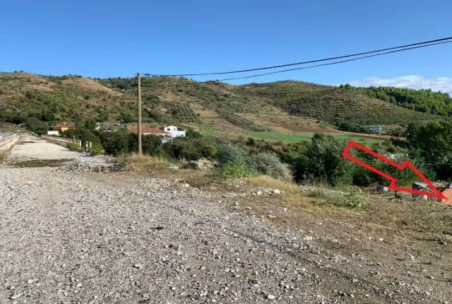 Tepelene, Memaliaj Shitet Truall 2.021 m² dhe Ndertese 1,287 m², Cmimi Fillestar 1.764.000 Leke