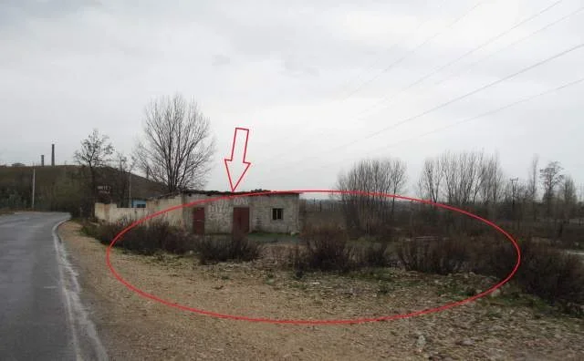 Shitet Toke Are, Truall dhe Ndertese, Cmimi Fillestar 2,040,000 Leke (“Mal-Bardh”, Kurbin)