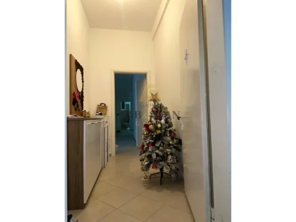 Tirane, shitet apartament 1+1 Kati 1, 71 m² 75.000 € (Fresk)