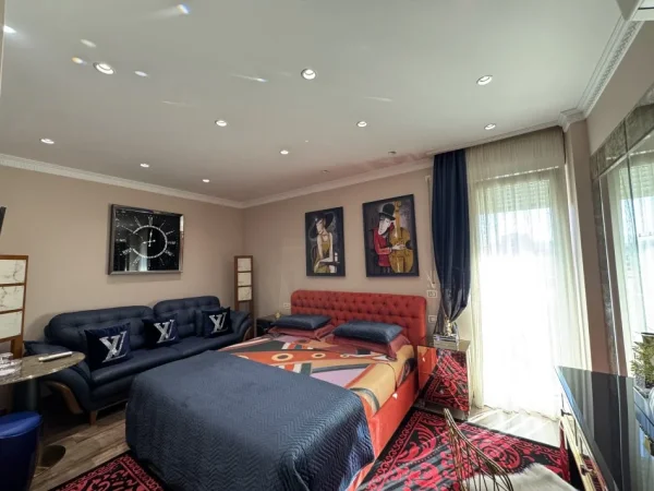 Tirane, jepet me qera apartament 2+1+Aneks+Ballkon Kati 9, 137 m² 2.300 € (RRUGA DONIKA KASTRIOTI)