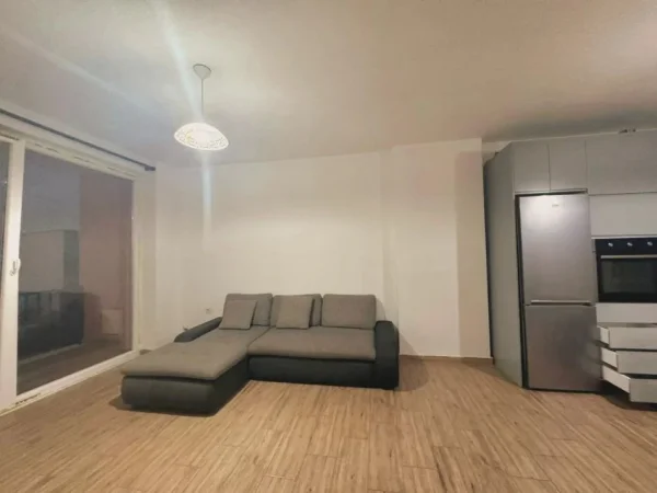Tirane, shitet apartament 1+1 , 67 m² 93.000 € (Kompleksi Jolla)